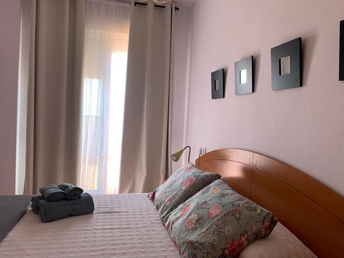 Rachel'S Suite Roquetas de Mar Bagian luar foto